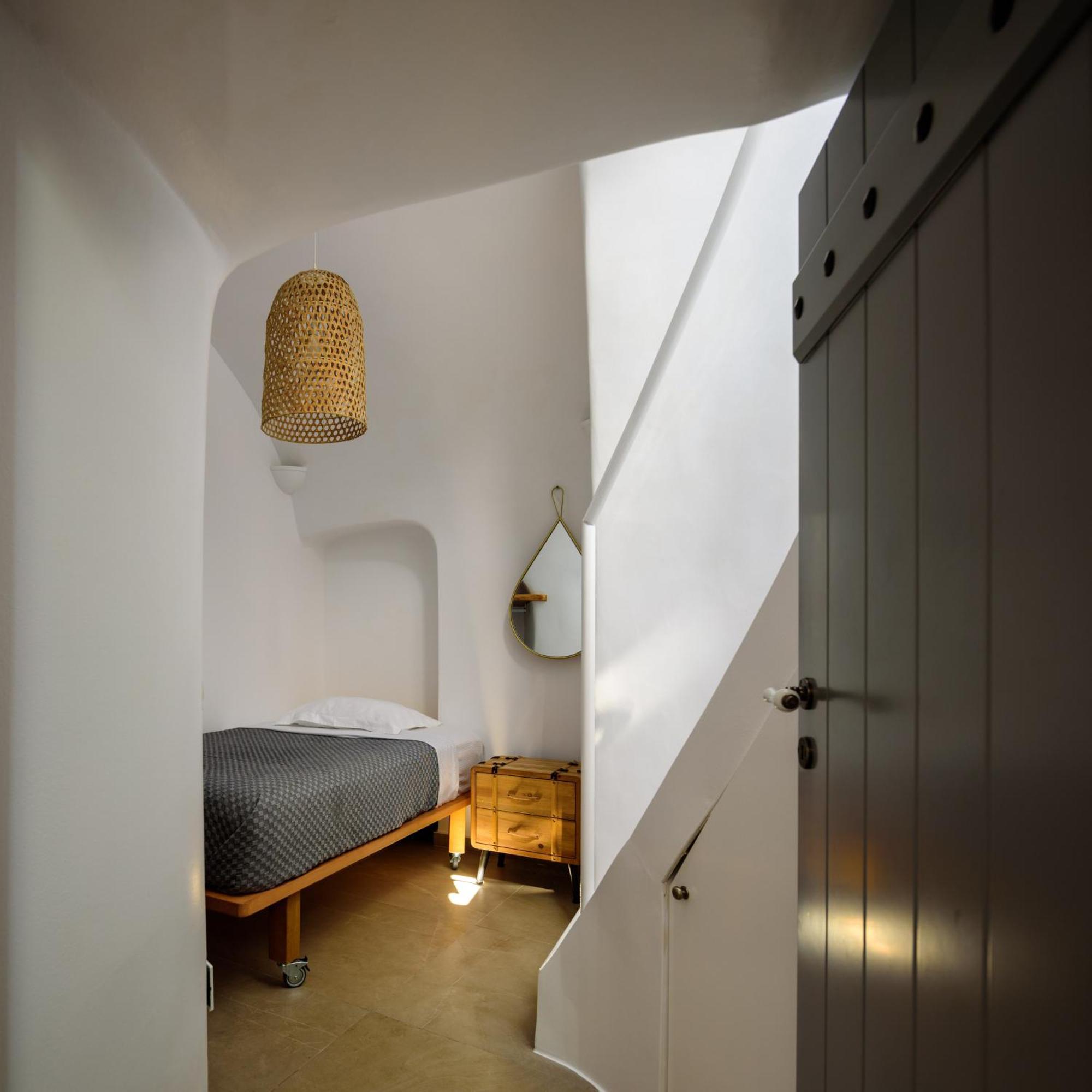 Secret Spot Luxury Villa Fira  Exterior photo